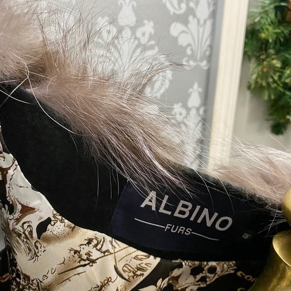 New Real Fox Fur Vest with Pockets! - Picture 8 of 12